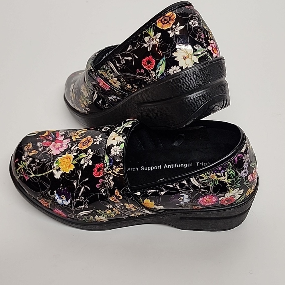 Spring Step floral sz 6 comfortable slip on clogs. Hippie, Boho, Trendy, cute - Picture 4 of 9